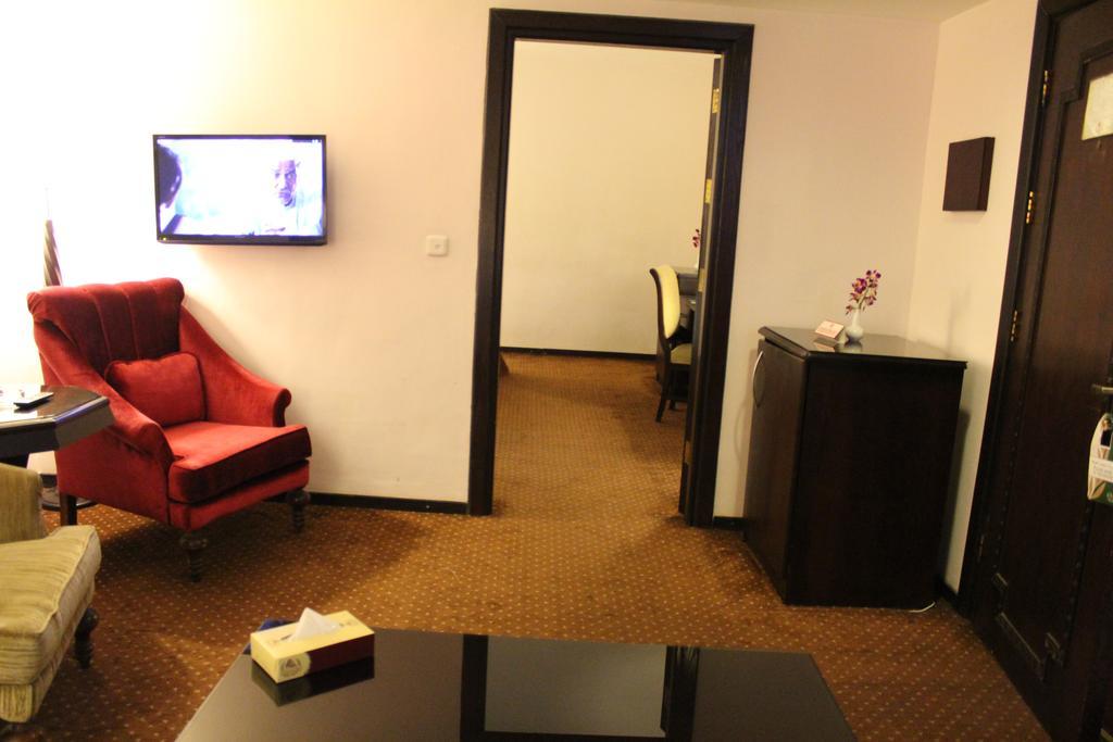 Al Fanar Palace Hotel And Suites Ammán Kültér fotó