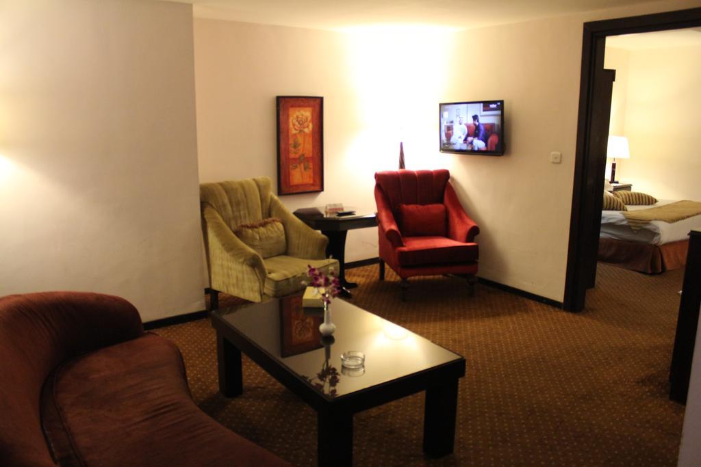 Al Fanar Palace Hotel And Suites Ammán Kültér fotó