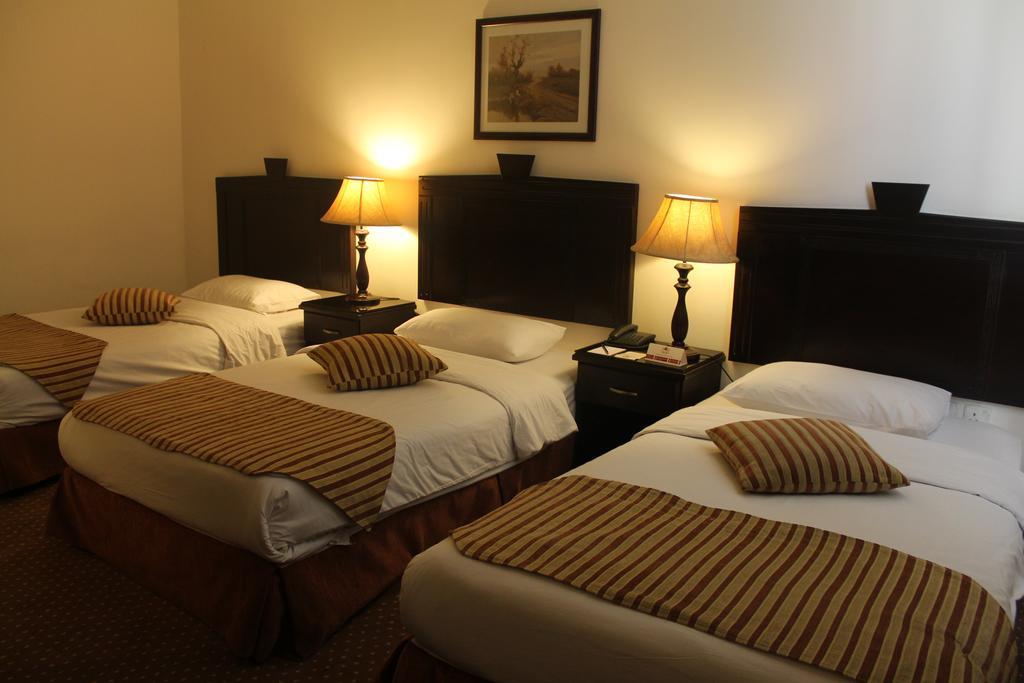 Al Fanar Palace Hotel And Suites Ammán Kültér fotó