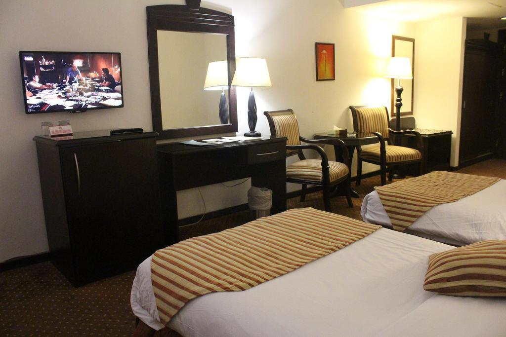 Al Fanar Palace Hotel And Suites Ammán Kültér fotó