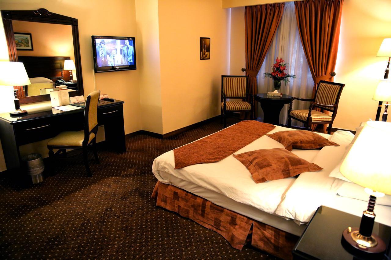 Al Fanar Palace Hotel And Suites Ammán Kültér fotó