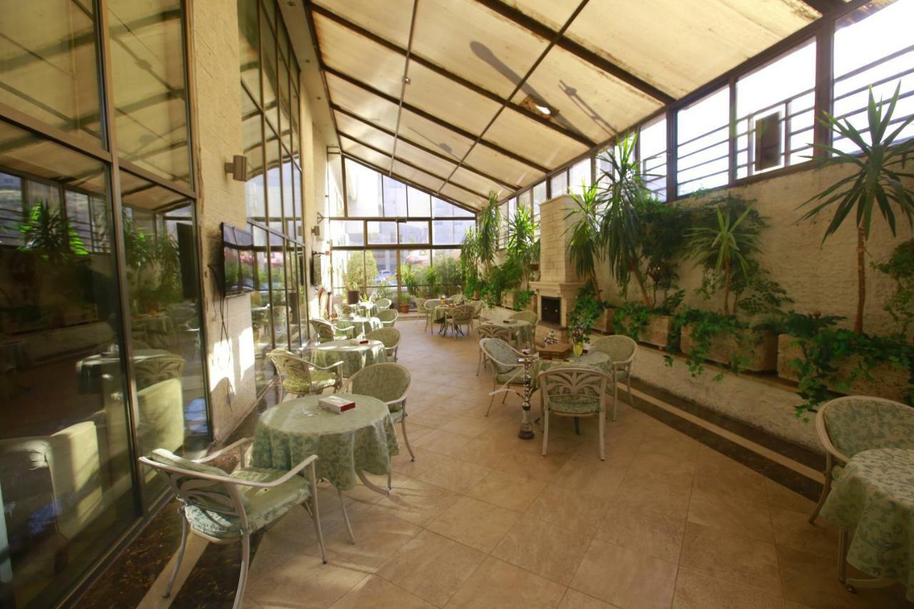 Al Fanar Palace Hotel And Suites Ammán Kültér fotó