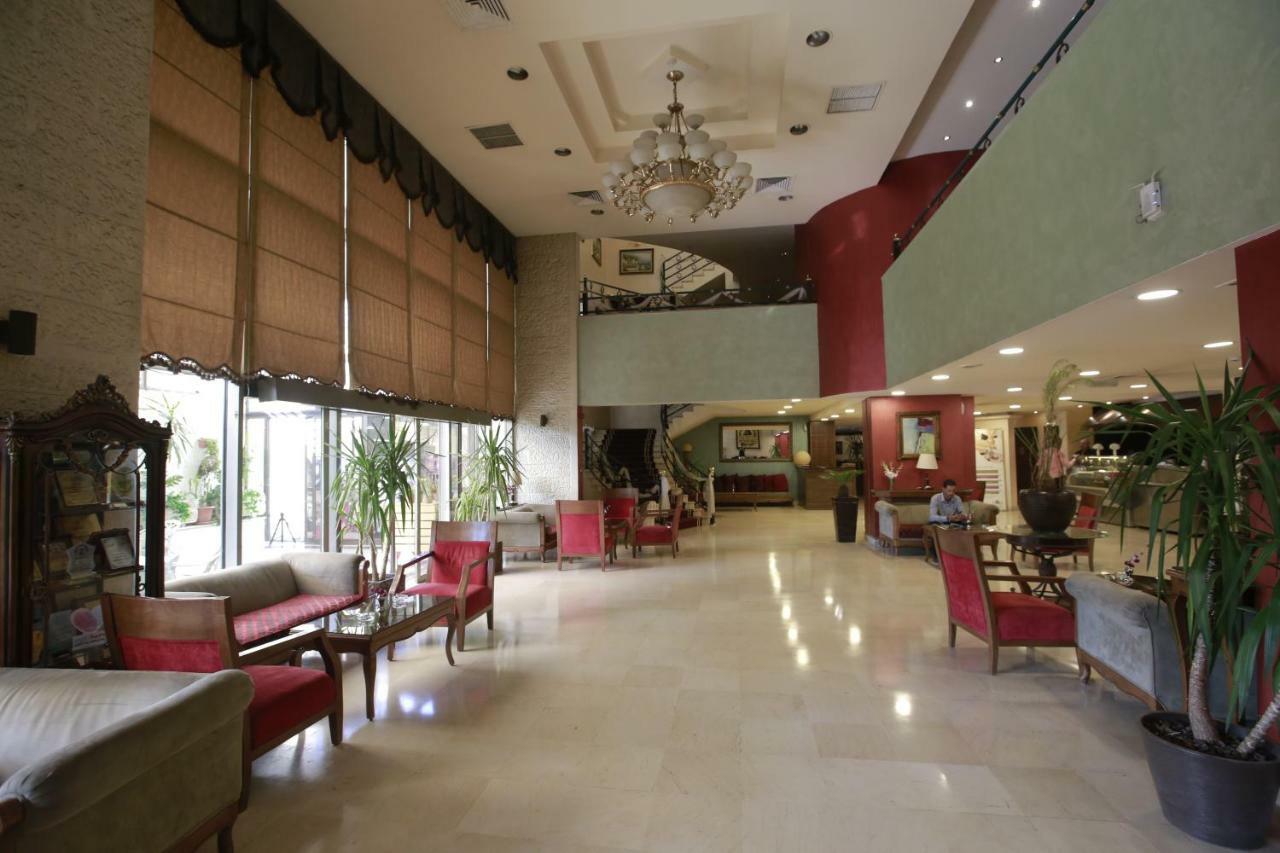 Al Fanar Palace Hotel And Suites Ammán Kültér fotó